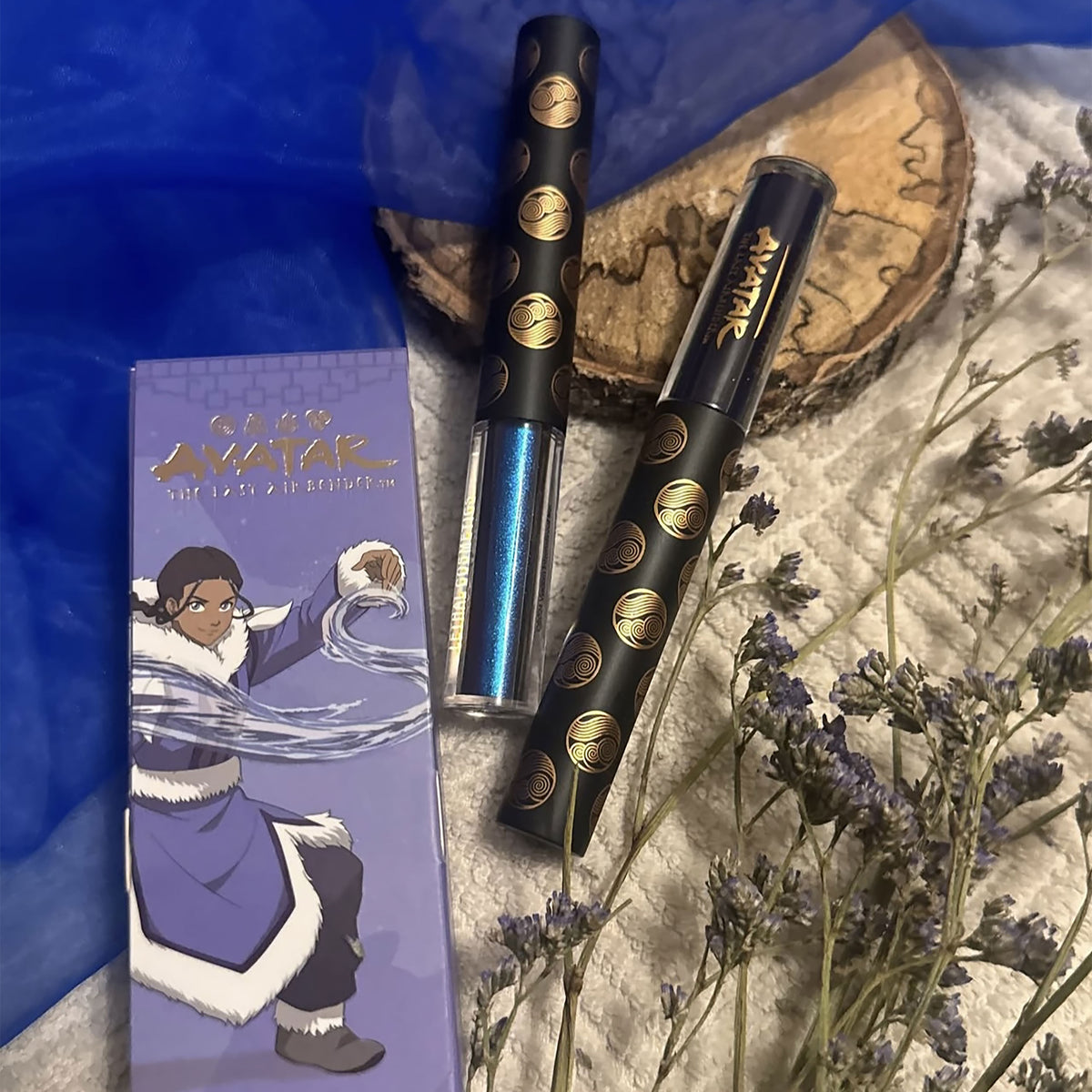 Productafbeelding Avatar: The Last Airbender – Katara Eyeliner Set van 2