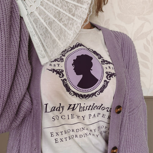 Productafbeelding Society Papers T-shirt voor Bridgerton-fans