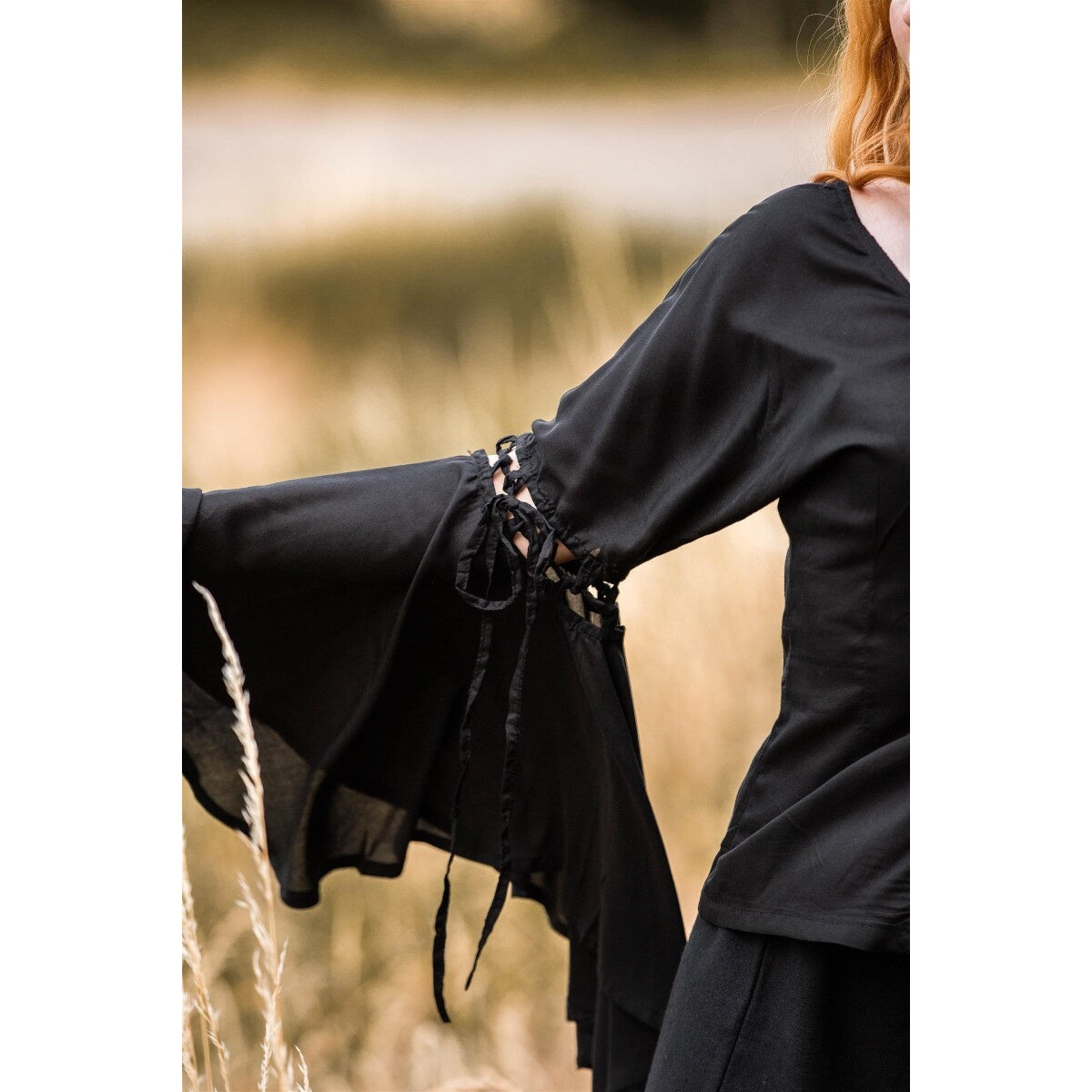 Productafbeelding Middeleeuwse blouse Carmen zwart