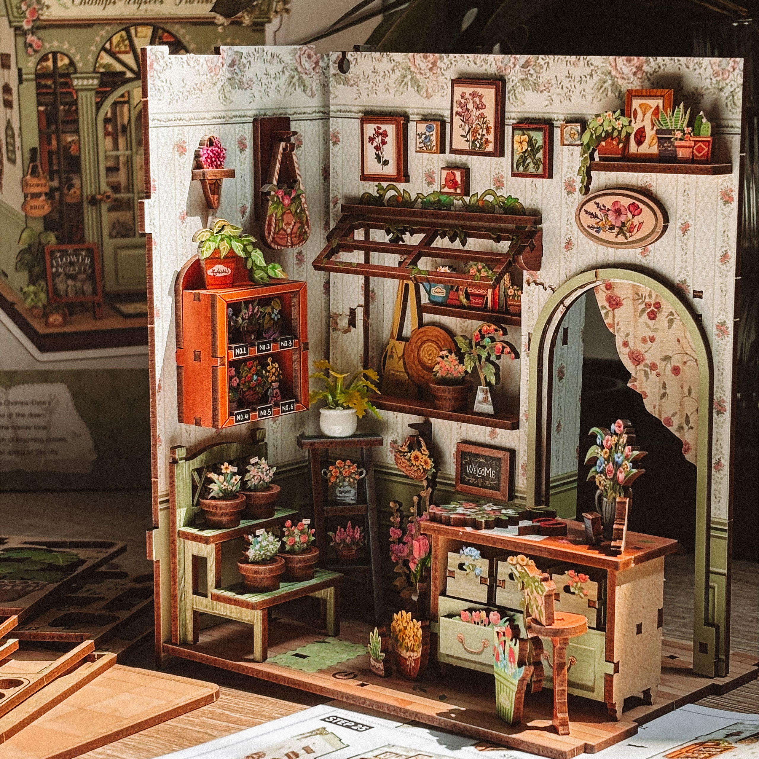 Productafbeelding CuteBee - Champs-Élysées Florist miniatuurhuis Book Nook modelbouwset