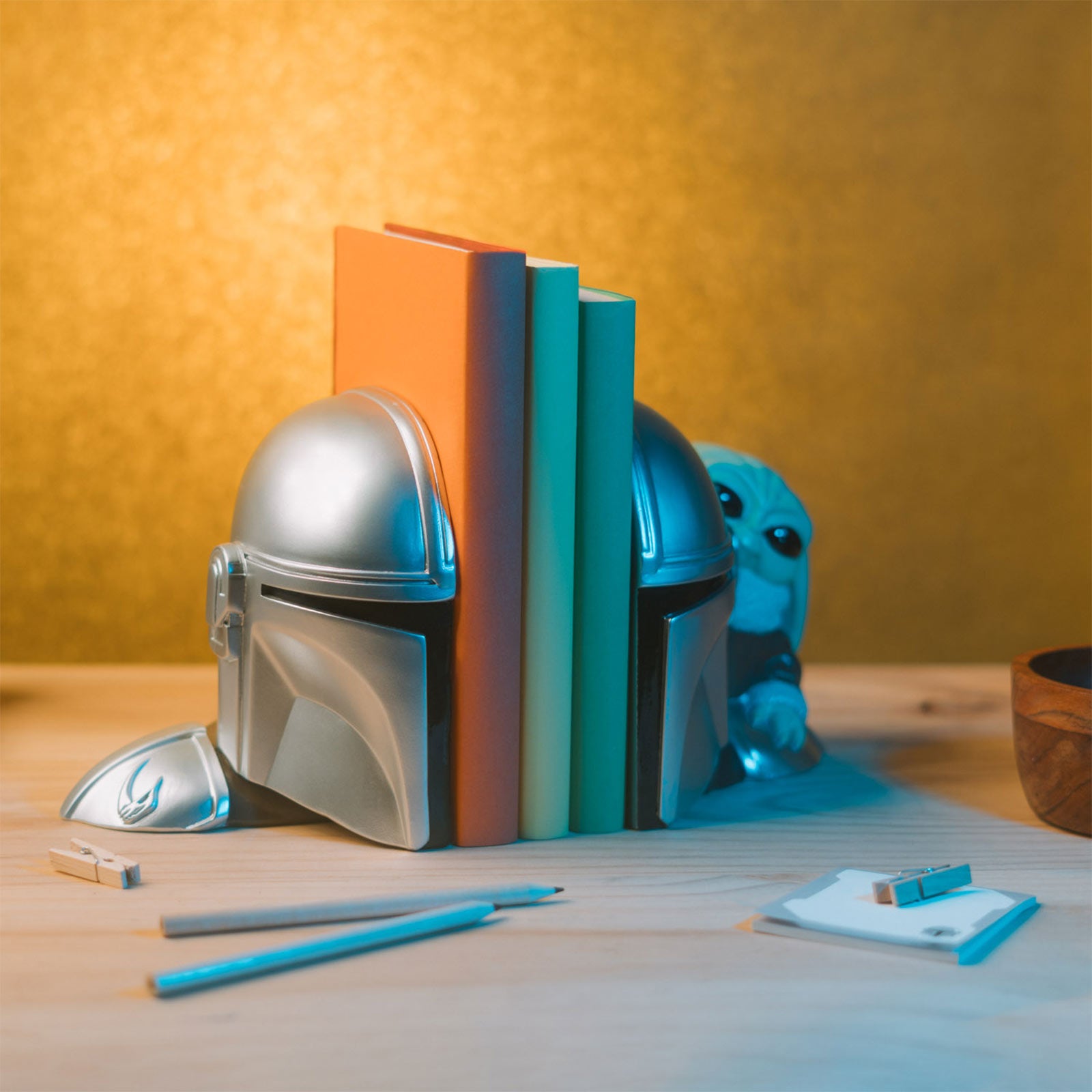 Productafbeelding Grogu en Mandalorian Boekensteunen - Star Wars The Mandalorian