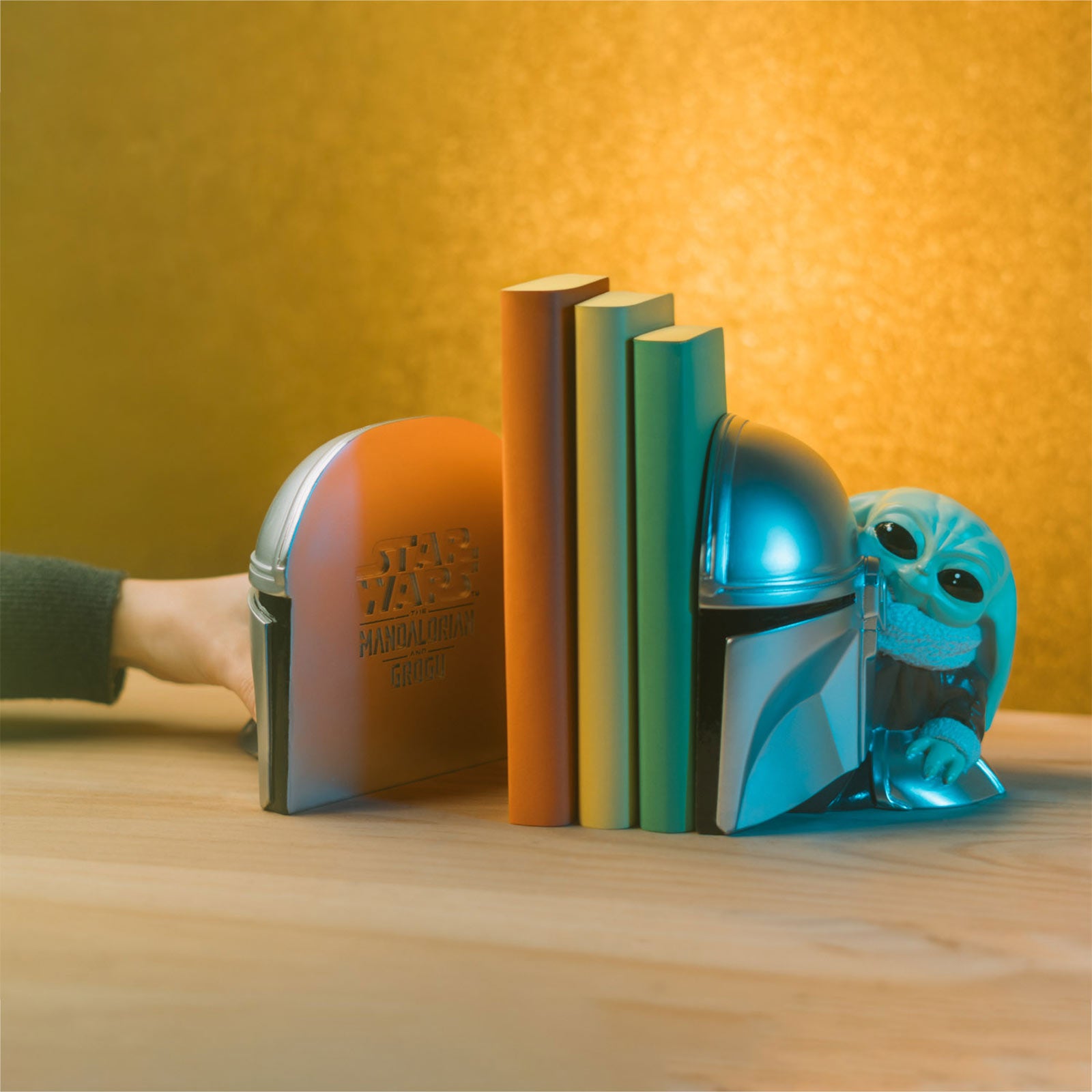 Productafbeelding Grogu en Mandalorian Boekensteunen - Star Wars The Mandalorian