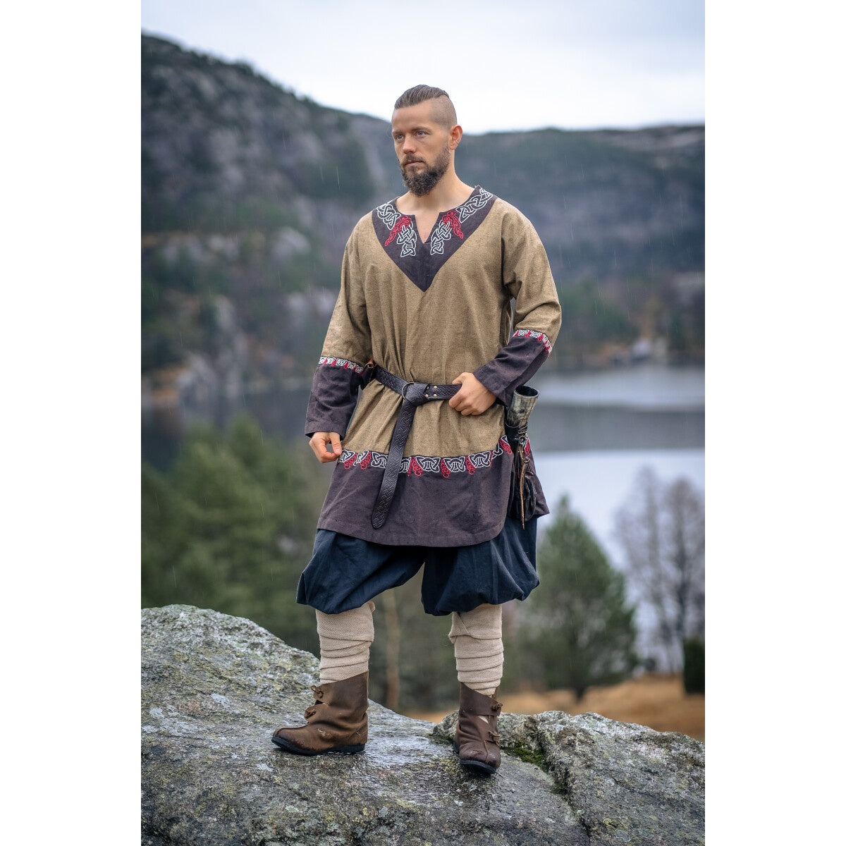 Product image Medieval Viking Tunic Freydis sand