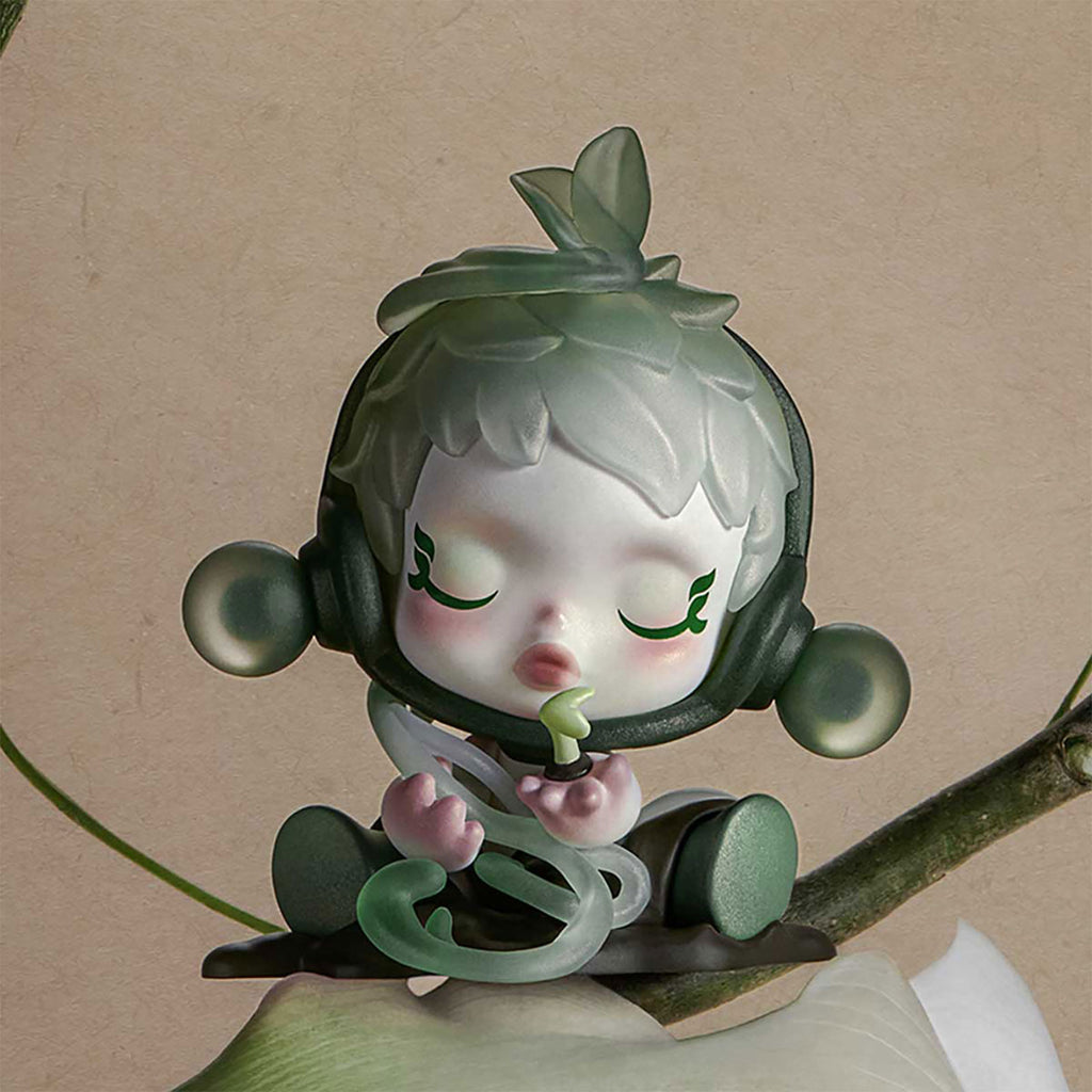 Productafbeelding Skullpanda - The Ink Plum Blossom Pop Mart Mystery Figur Display E1094554