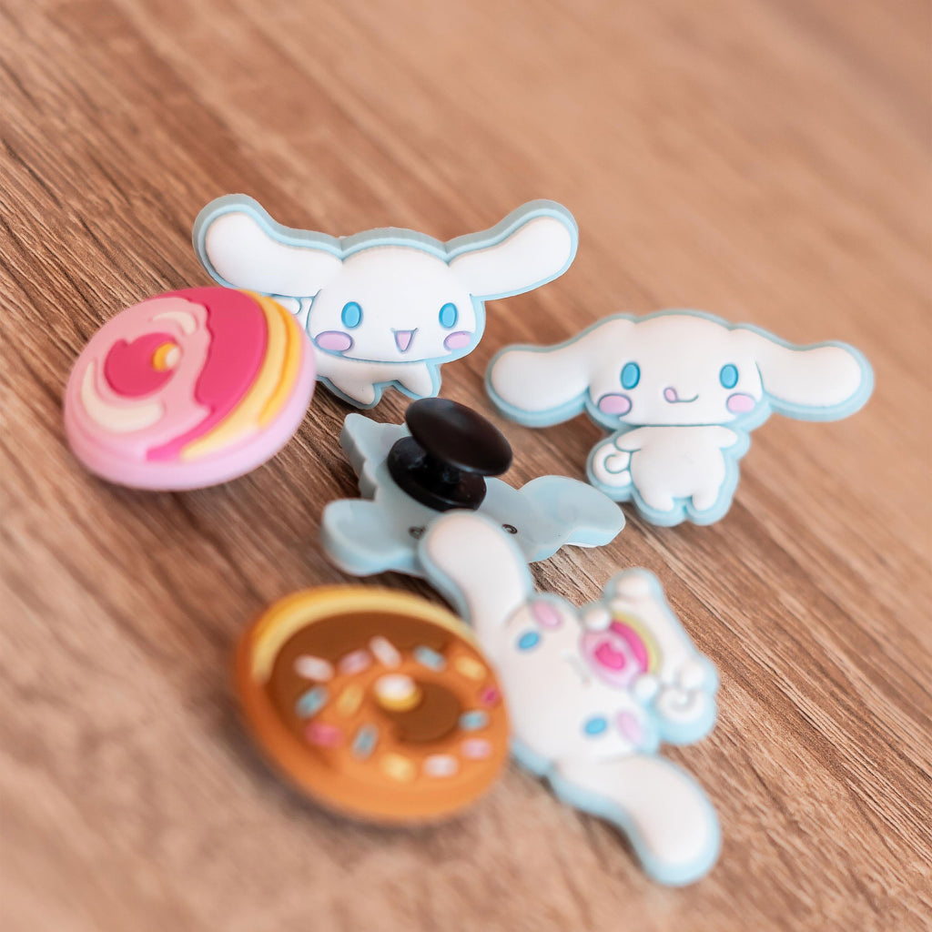 Productafbeelding Hello Kitty & Friends - Cinnamoroll Pins set van 6