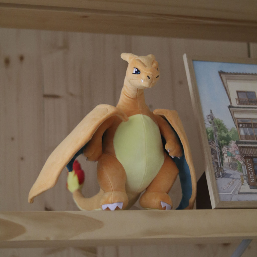 Productafbeelding Pokémon - Charizard Pluchen Figuur