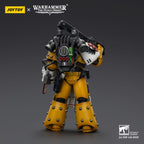 Productafbeelding Warhammer 40k: Imperial Fists - Legion Apothecary Actiefiguur 12 cm