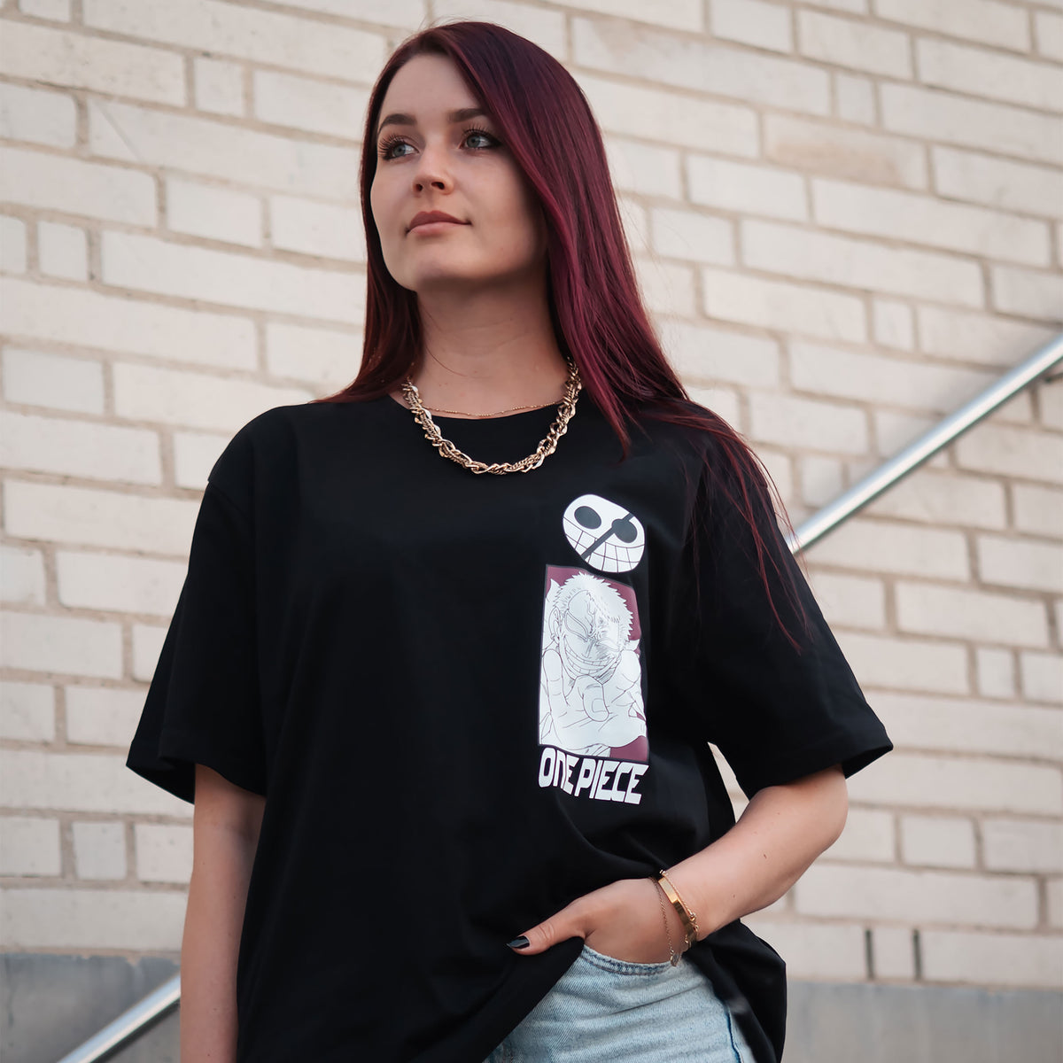 Productafbeelding One Piece - Don Quixote Doflamingo Oversize T-shirt zwart