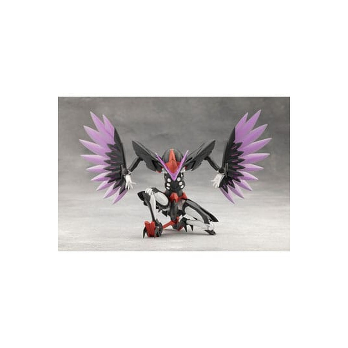 Product image Megalomaria Unlimited Universe - Zekuu Model Kit Figure