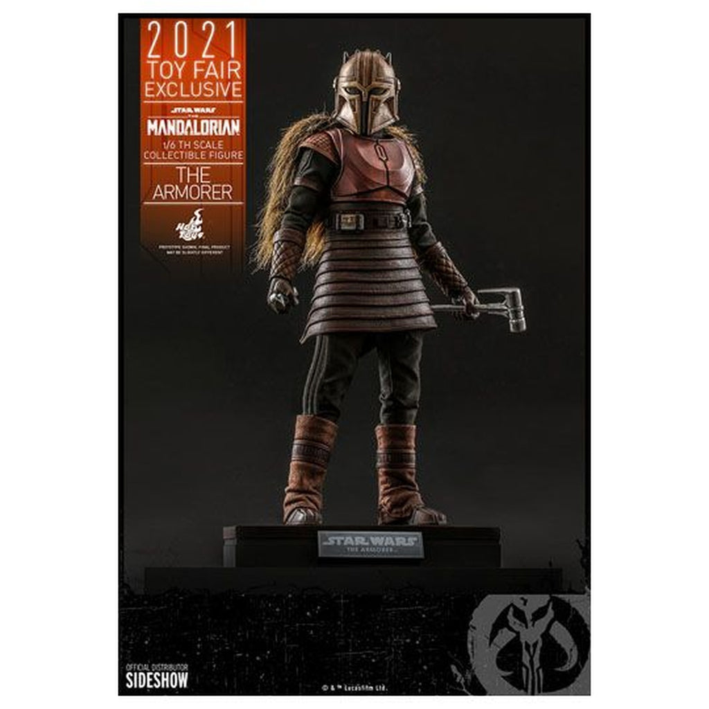 Productafbeelding Star Wars The Mandalorian - The Armorer Actiefiguur 1:6 Toy Fair Exclusive 2021