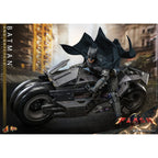 Productafbeelding The Flash – Batman & Batcycle Masterpiece 1:6 Actiefigurenset