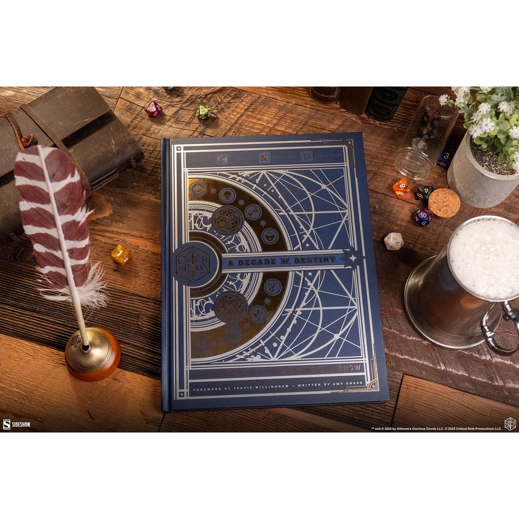 Productafbeelding Sideshow Collectibles-boek A Decade of Destiny: The Critical Role Collection van Sideshow *Engelse versie*