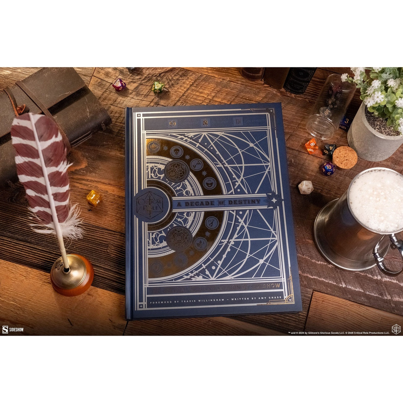 Productafbeelding Sideshow Collectibles-boek A Decade of Destiny: The Critical Role Collection van Sideshow *Engelse versie*