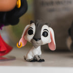 Productafbeelding De Klokkenluider van de Notre Dame – Esmeralda met Djali Funko Pop! figuur