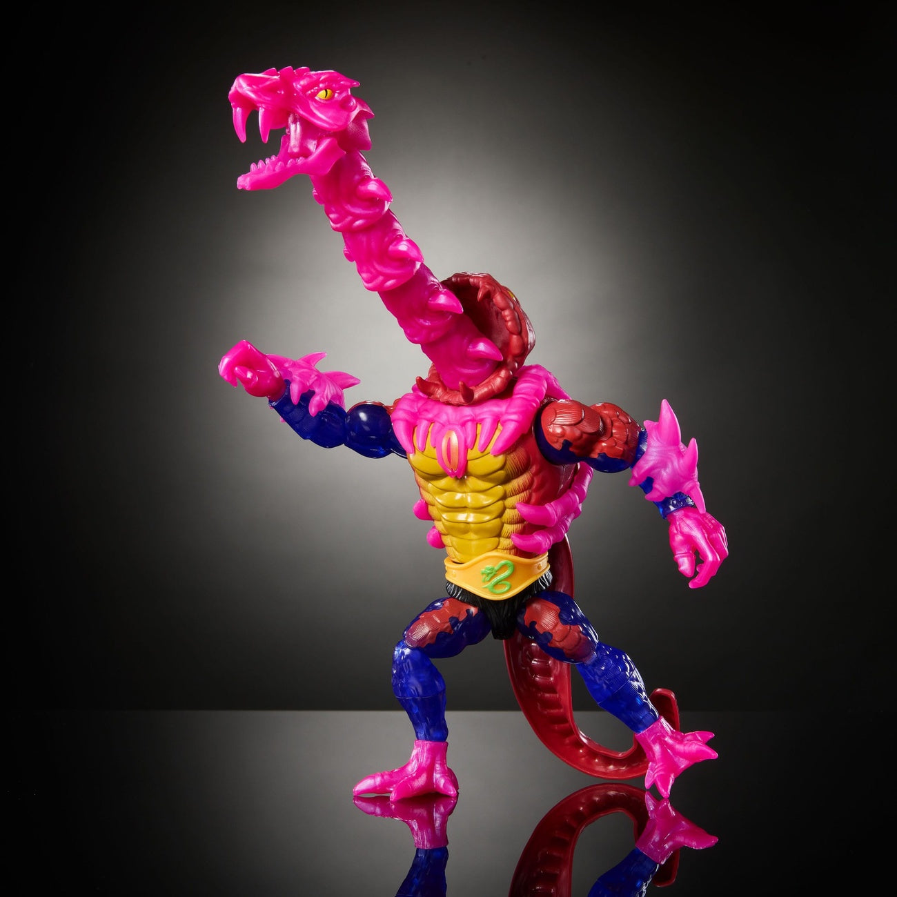 Productafbeelding MOTU x TMNT: Turtles of Grayskull Rattlor actiefiguur 14 cm