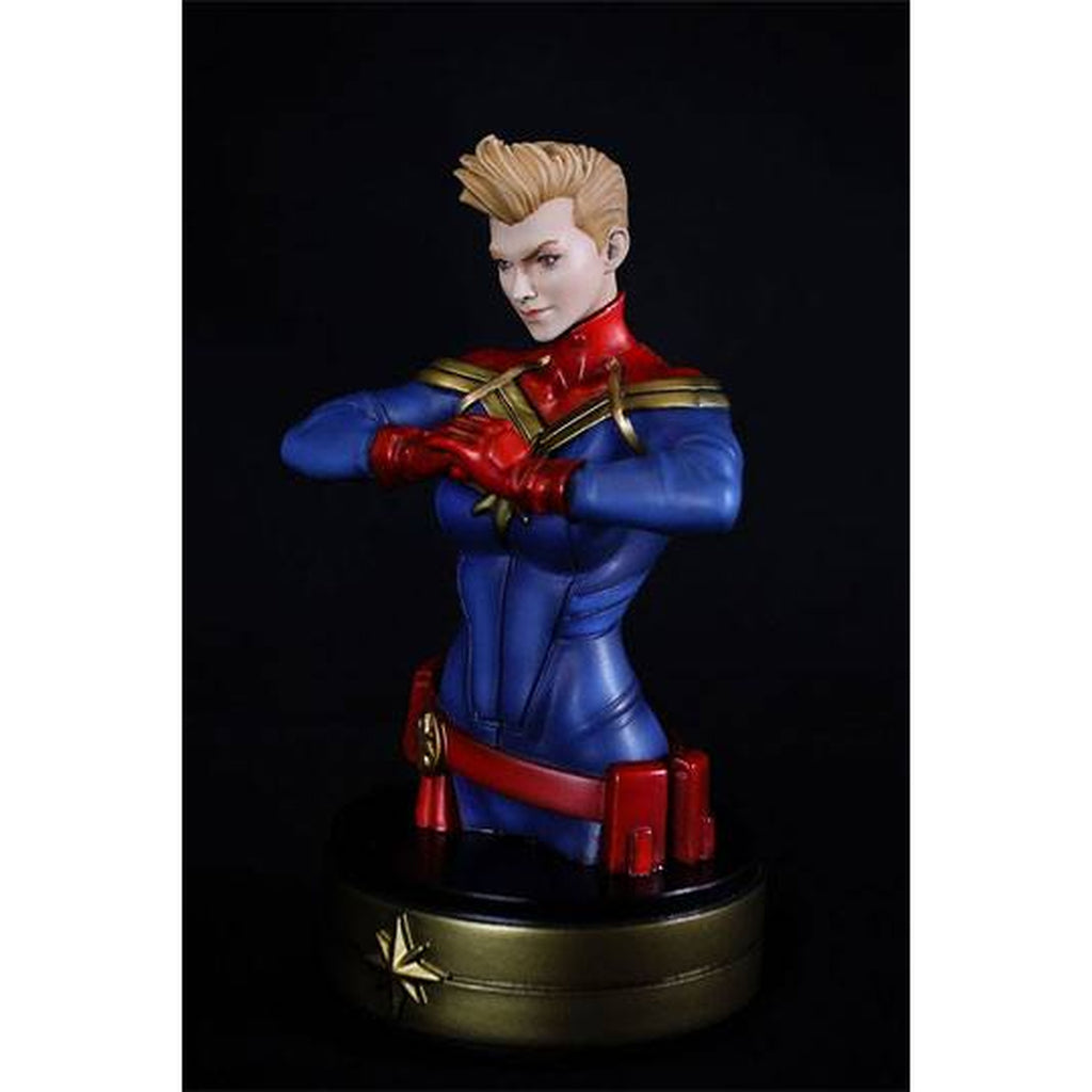 Productafbeelding Captain Marvel Buste Captain Marvel 20 cm