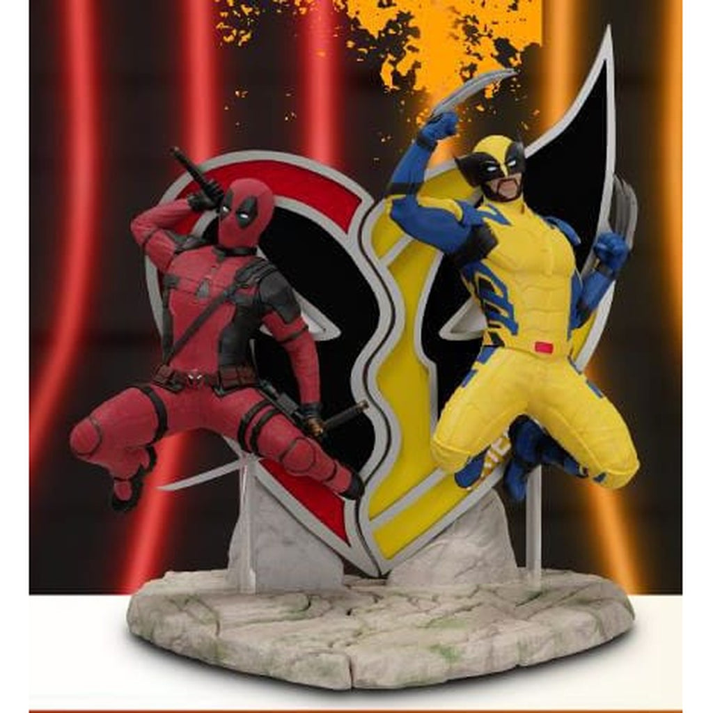 Productafbeelding Deadpool 3 D-Stage PVC Diorama Wolverine 16 cm