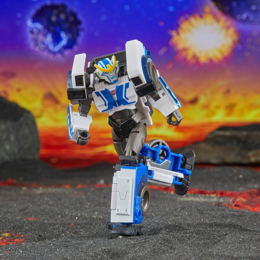 Product image Transformers Generations Legacy United Deluxe Class Action Figure Robots in Disguise 2015 Universe Strongarm 14 cm