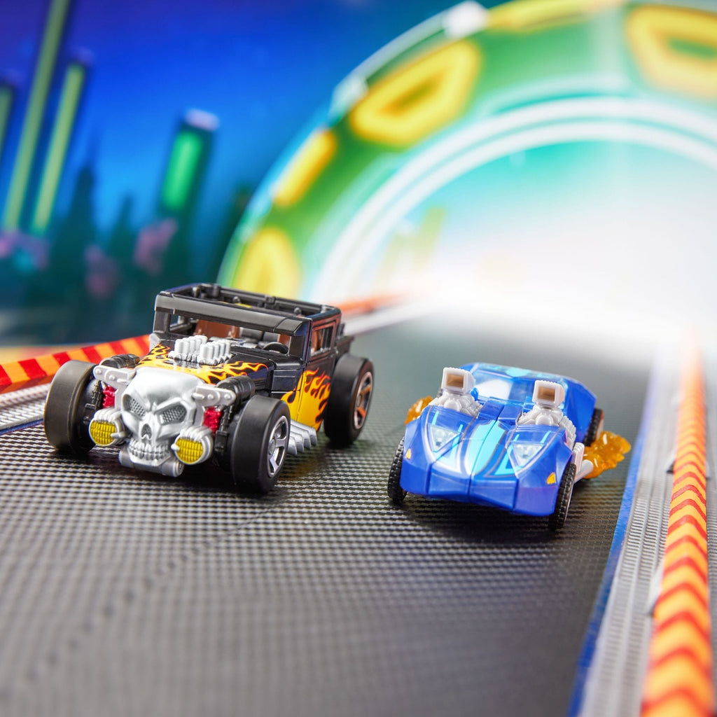 Productafbeelding Hot Wheels x Transformers Actiefiguur Bone Shaker 12 cm