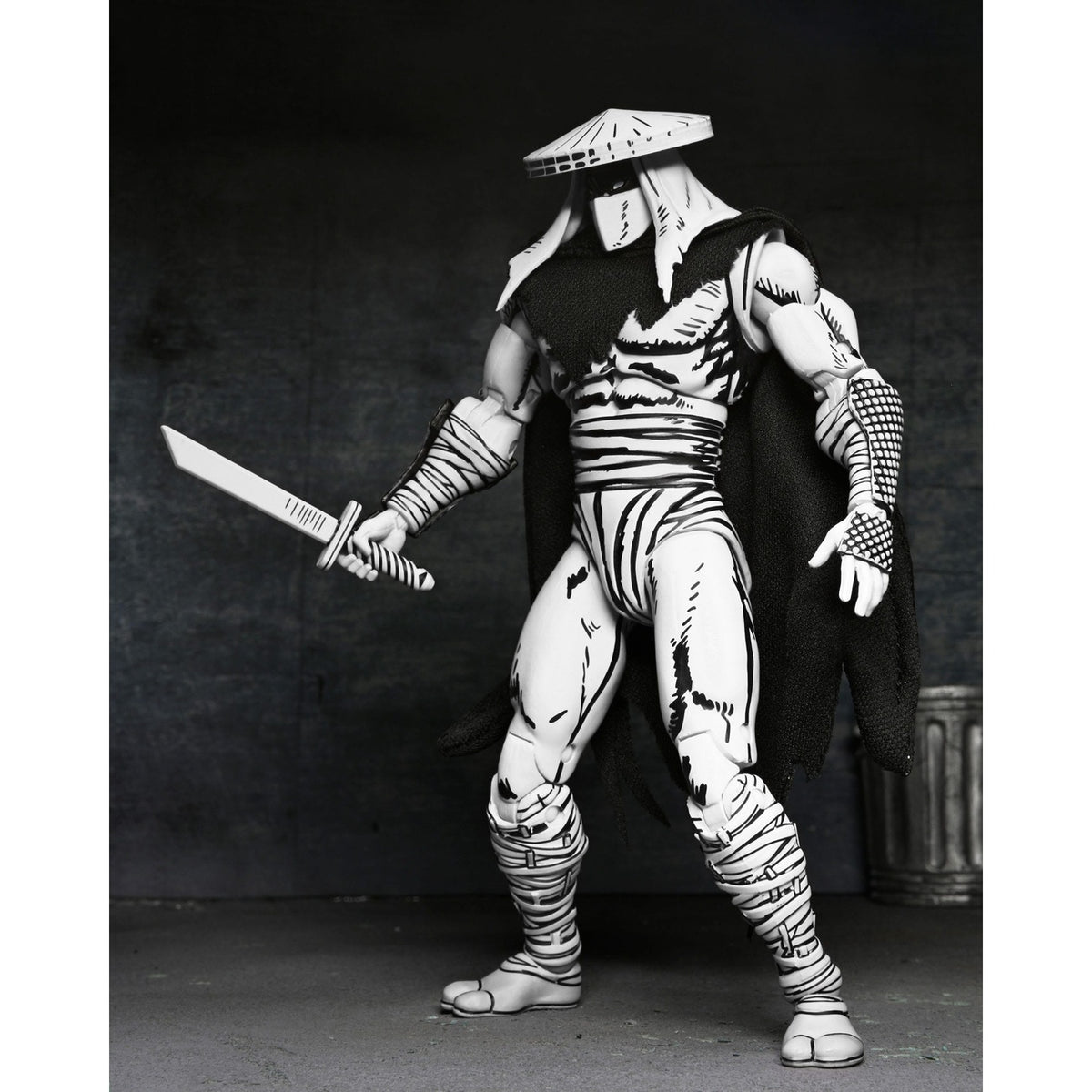 Productafbeelding Teenage Mutant Ninja Turtles Actiefiguur Foot Assassin Zwart-wit 18 cm