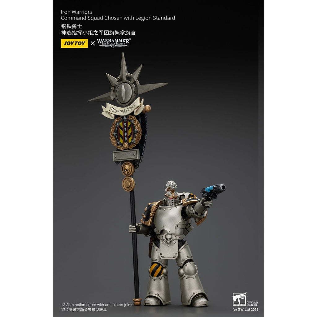 Product image Warhammer The Horus Heresy Action Figure 1/18 Iron Warriors Command Squad Chosen with Legion Standard 12 cm