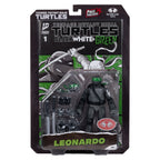 Productafbeelding Teenage Mutant Ninja Turtles Page Punchers actiefiguur Leonardo (Black White & Green) (Red Platinum Edition) 13 cm