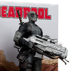 Productafbeelding Marvel Collection PVC Statue 1/6 Deadpool (Deadpool #1) (Grey Suit Chase) 27 cm