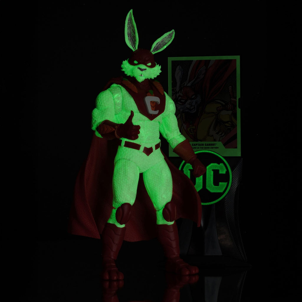 Productafbeelding DC Multiverse Actiefiguur Captain Carrot (Justice League Incarnate) Glow in the Dark Edition (Gold Label) 18 cm