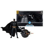 Productafbeelding The Dark Knight DC Multiverse actiefiguur met voertuig Batman & The Batpod 18 cm