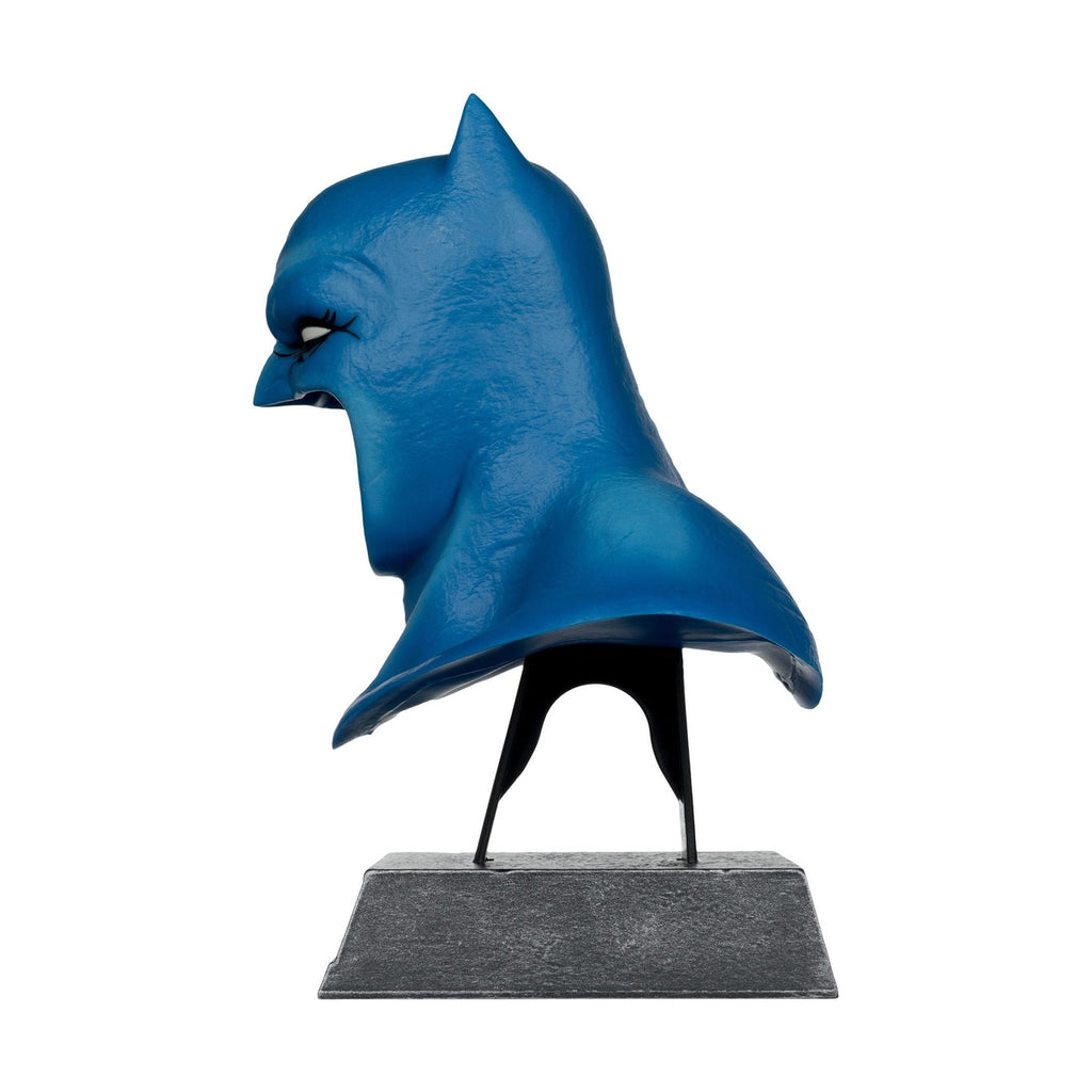 Product image The Dark Knight Returns DC Direct Mini Replica 1/3 Batman Mask 19 cm
