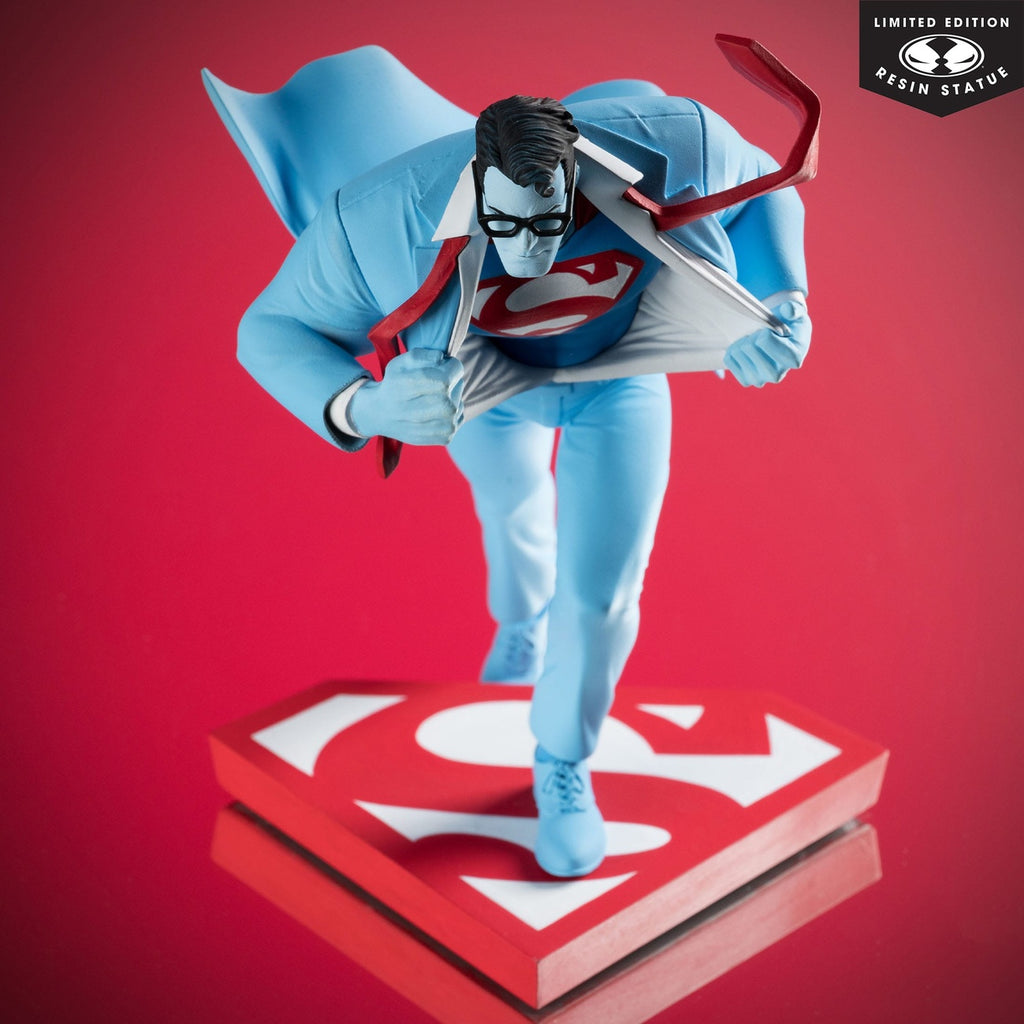 Productafbeelding DC Direct Statue 1/10 Superman Red and Blue: Superman by Clayton Henry Limited Edition 16 cm