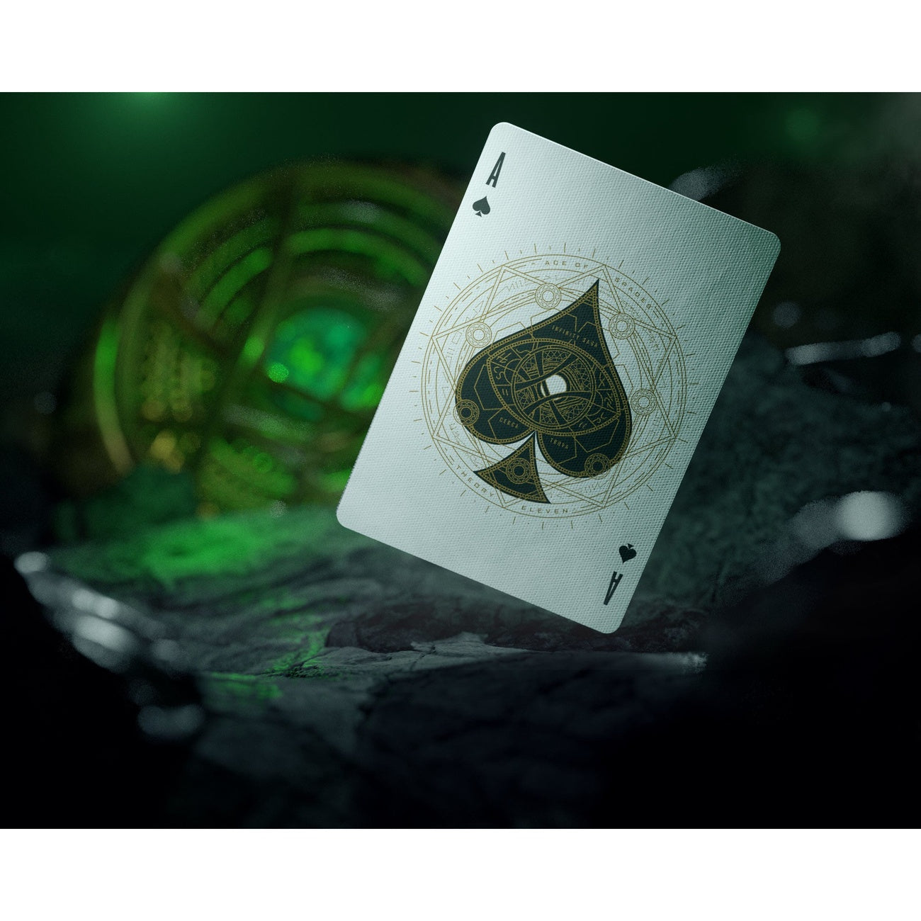 Product image Avengers - The Infinity Saga Playing Cards Green Version