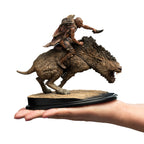Productafbeelding In de Ban van de Ring mini statue Sharkû op Warg 18 cm