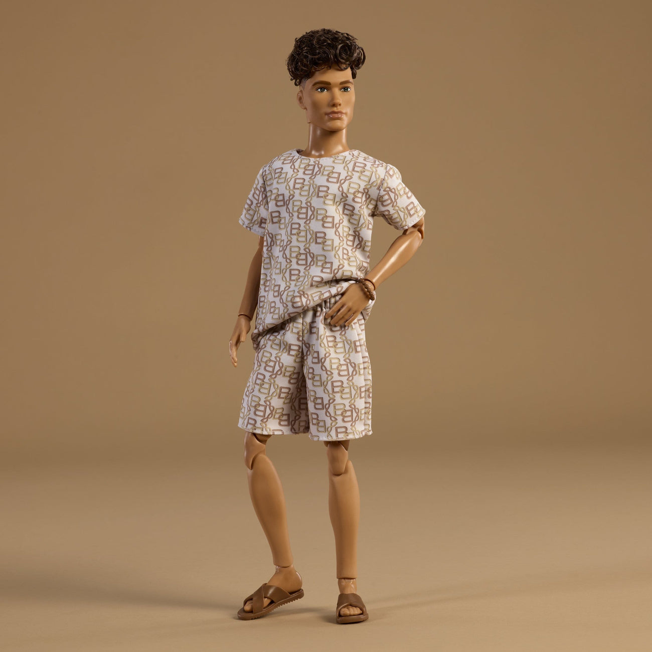 Productafbeelding Barbie Signature Pop Ken Barbie Basics: Model 10