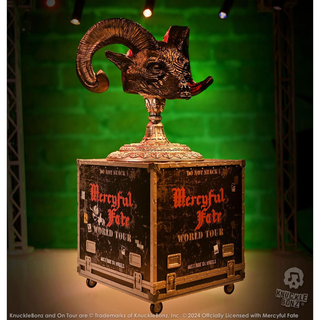 Productafbeelding Mercyful Fate Rock Ikonz On Tour Road Case Statue & Stage Mask Set World Tour