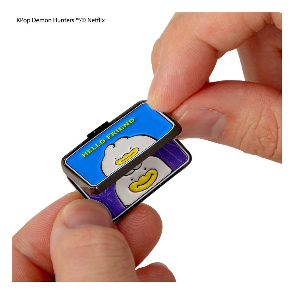 Productafbeelding KPop Demon Hunters Pin Rujinu Letters