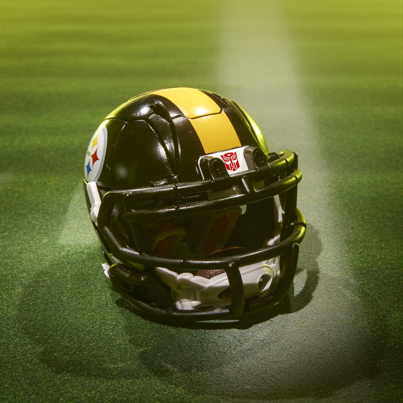 Productafbeelding Transformers x NFL Actiefiguur Pittsburgh Steelers