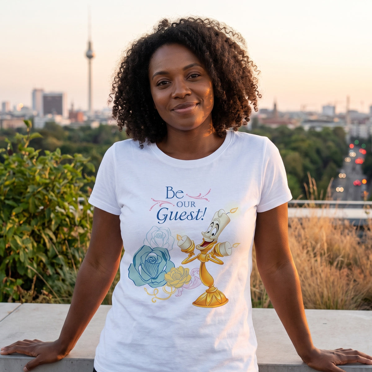 Productafbeelding Belle en het Beest - Be Our Guest dames T-shirt wit