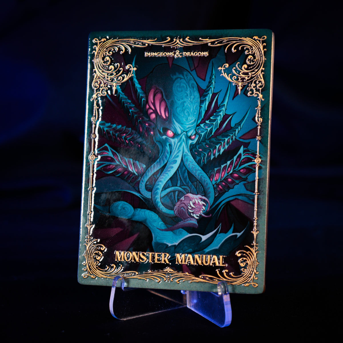 Productafbeelding Dungeons & Dragons – Monster Manual Alternate Cover metalen baar Limited Edition