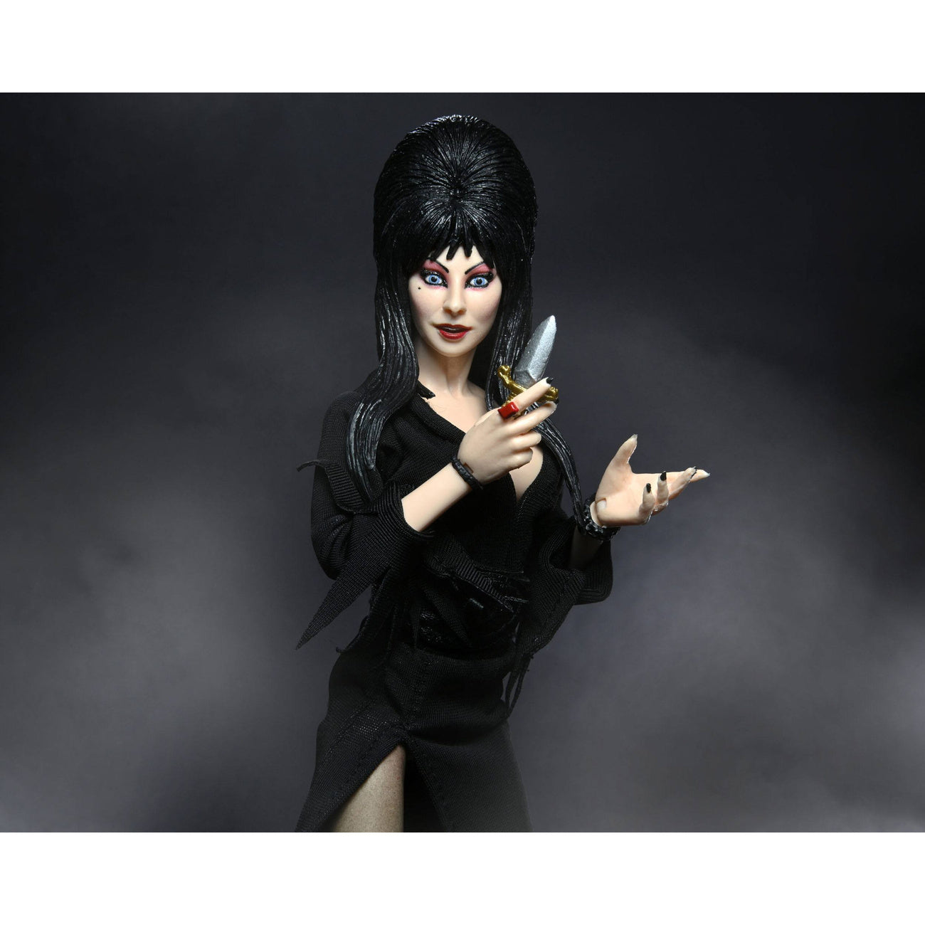 Productafbeelding Elvira, Mistress of the Dark geklede actionfiguur 20 cm
