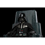 Productafbeelding Star Wars Art Scale Statue 1/10 Darth Vader op Troon 18 cm