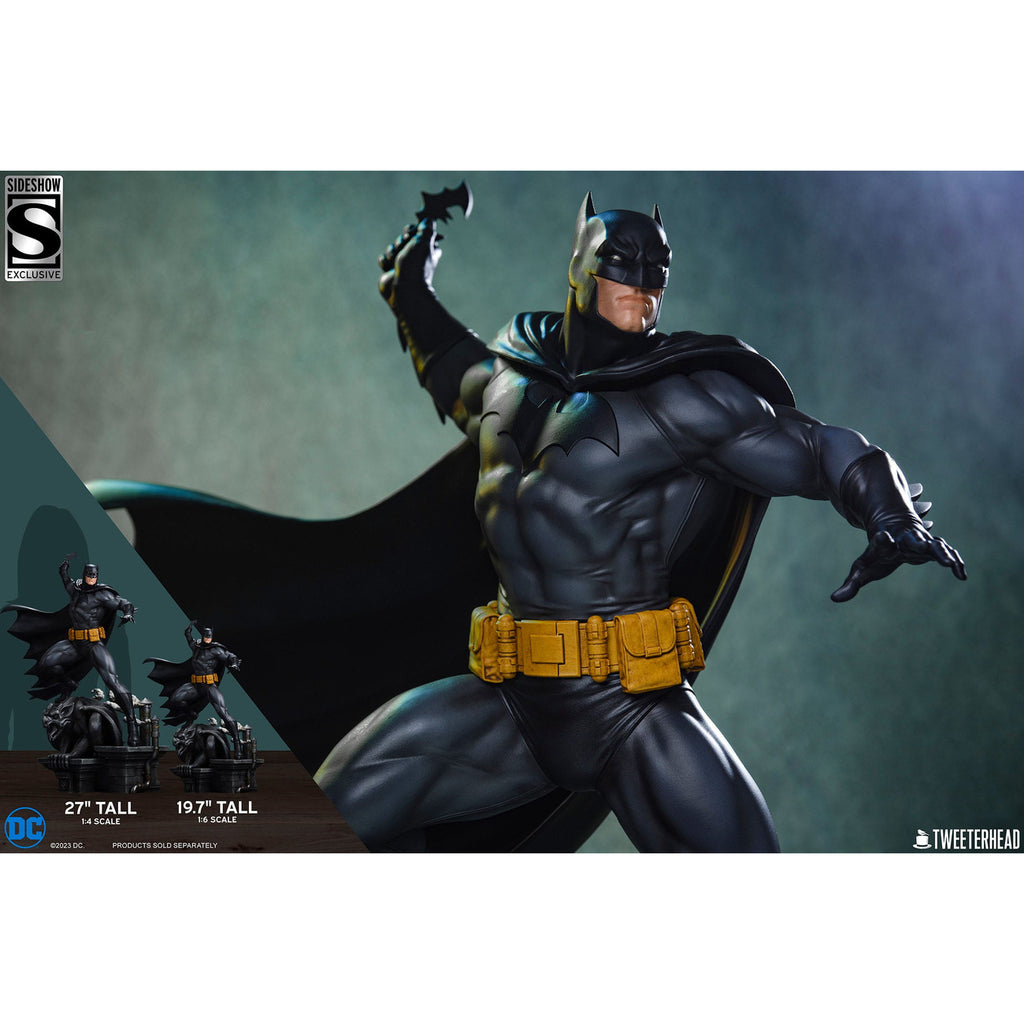 Productafbeelding DC Comics Maquette 1/4 Batman (Black and Gray Edition) 66 cm