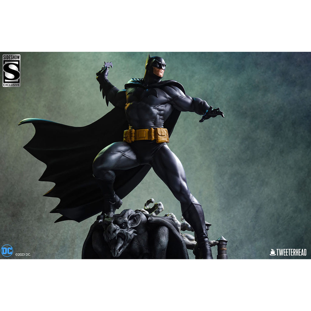Productafbeelding DC Comics Maquette 1/4 Batman (Black and Gray Edition) 66 cm