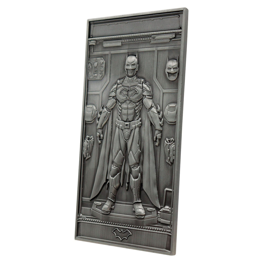 Productafbeelding DC Comics Batman Armour Limited Edition Metalen Baar
