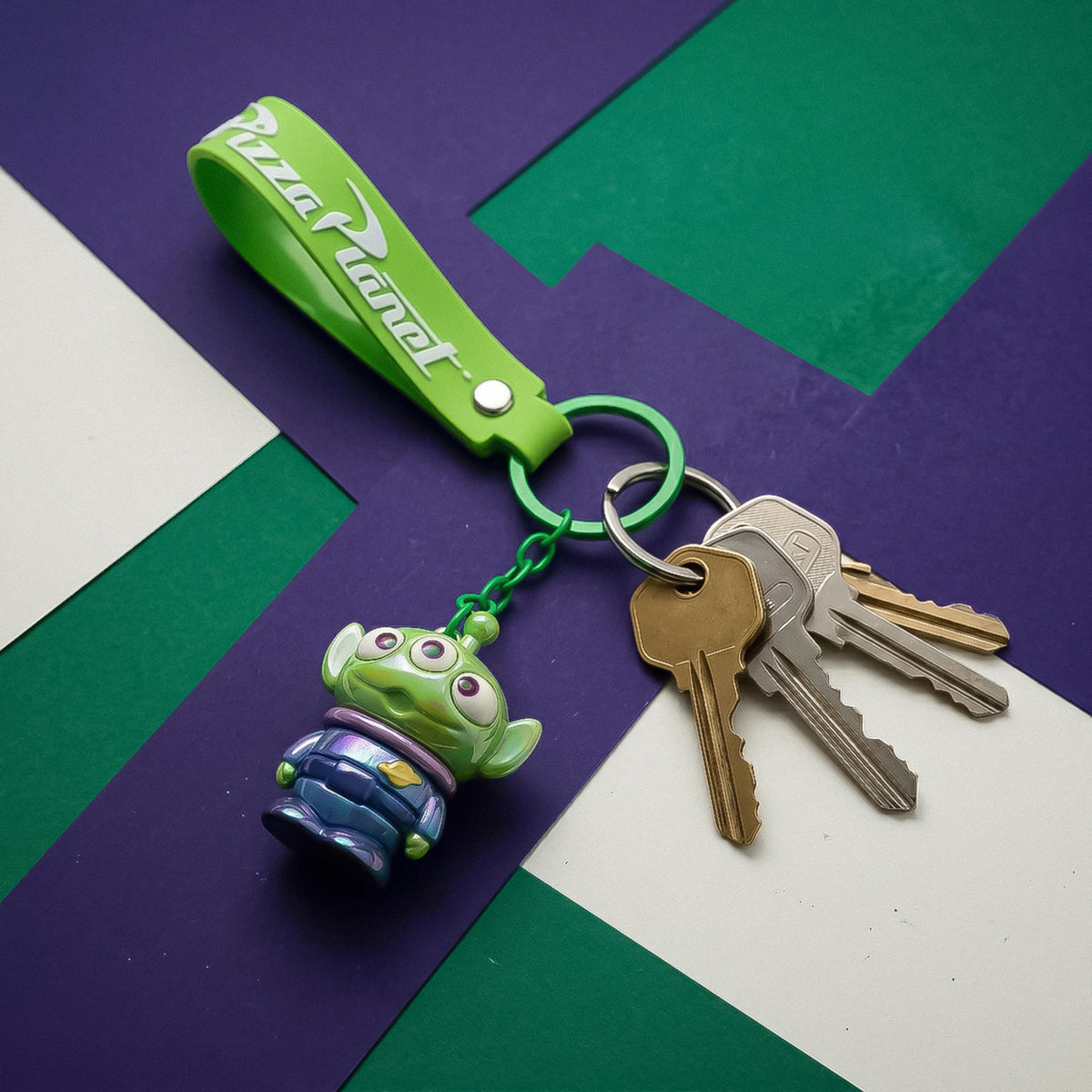 Product image Toy Story - Pizza Planet Keychain